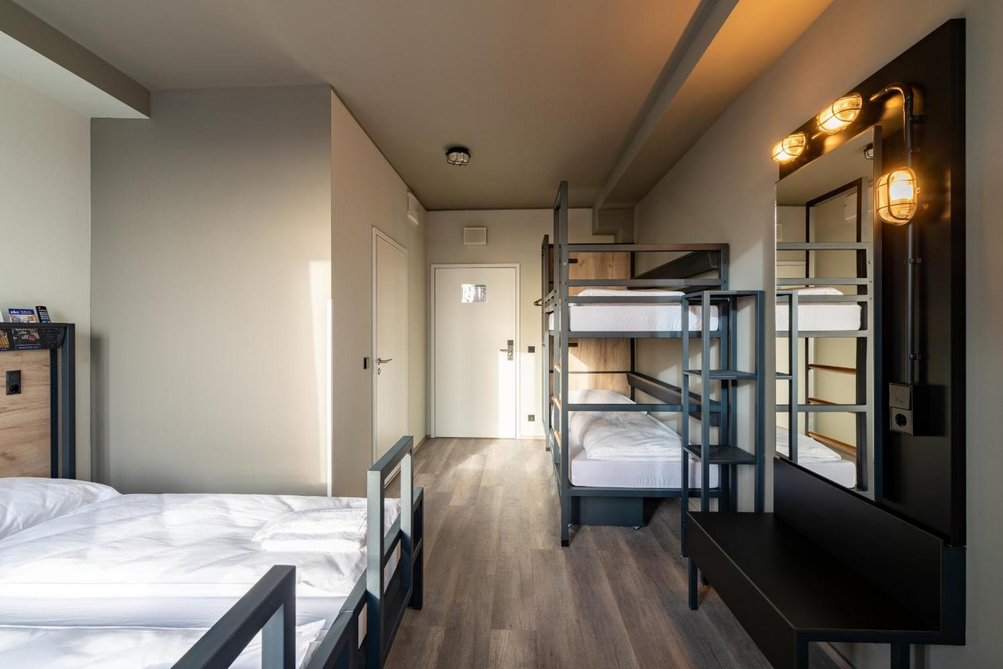 A&O Hostel Firenze Campo Di Marte Ngoại thất bức ảnh