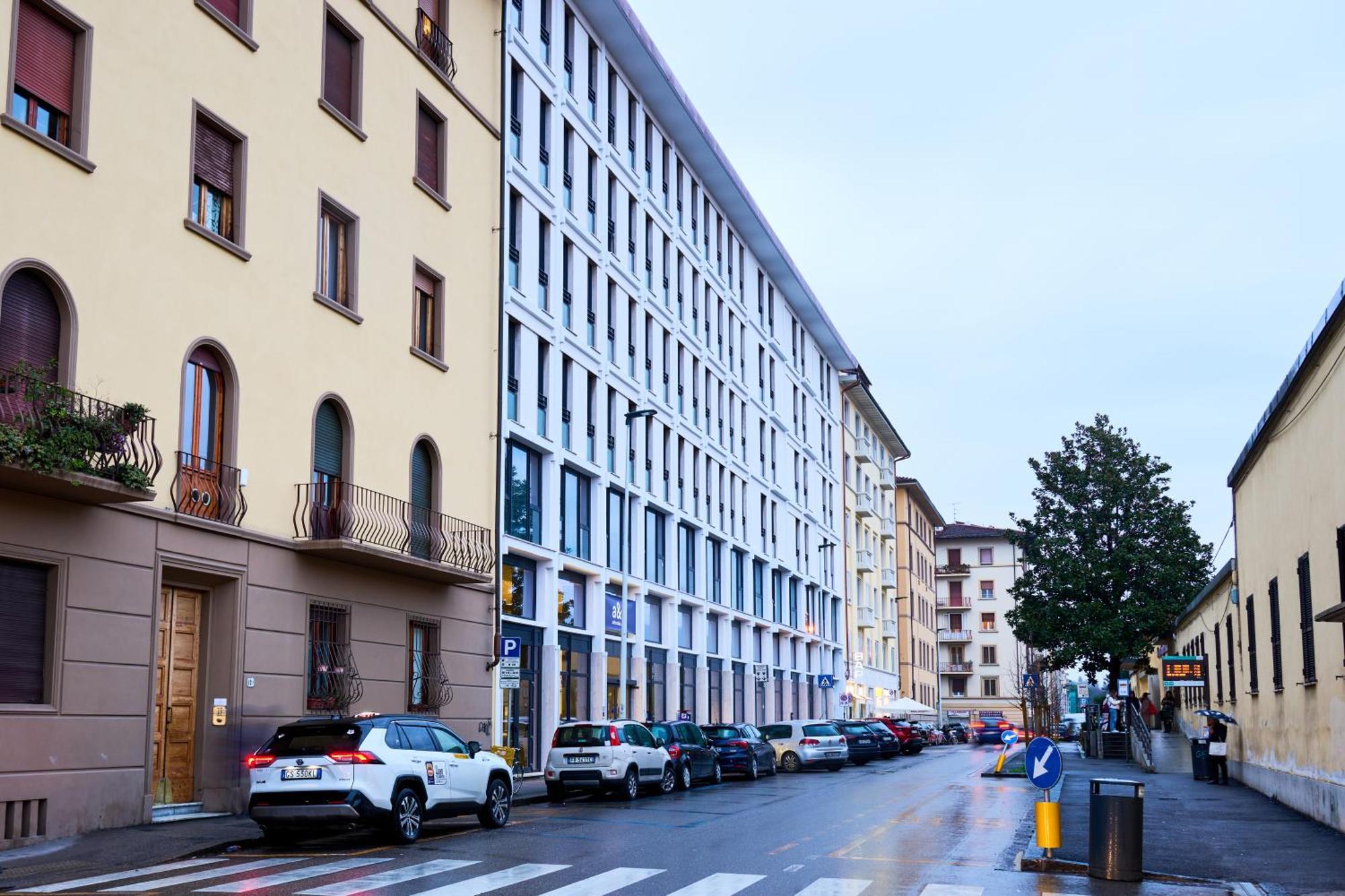 A&O Hostel Firenze Campo Di Marte Ngoại thất bức ảnh